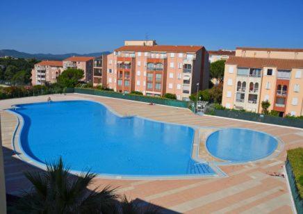 Avec Jardin, Piscine, Plage, Tennis Apartment