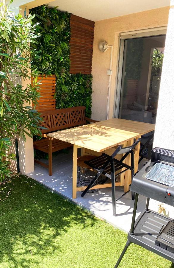 Apartment Avec Jardin, Piscine, Plage, Tennis *